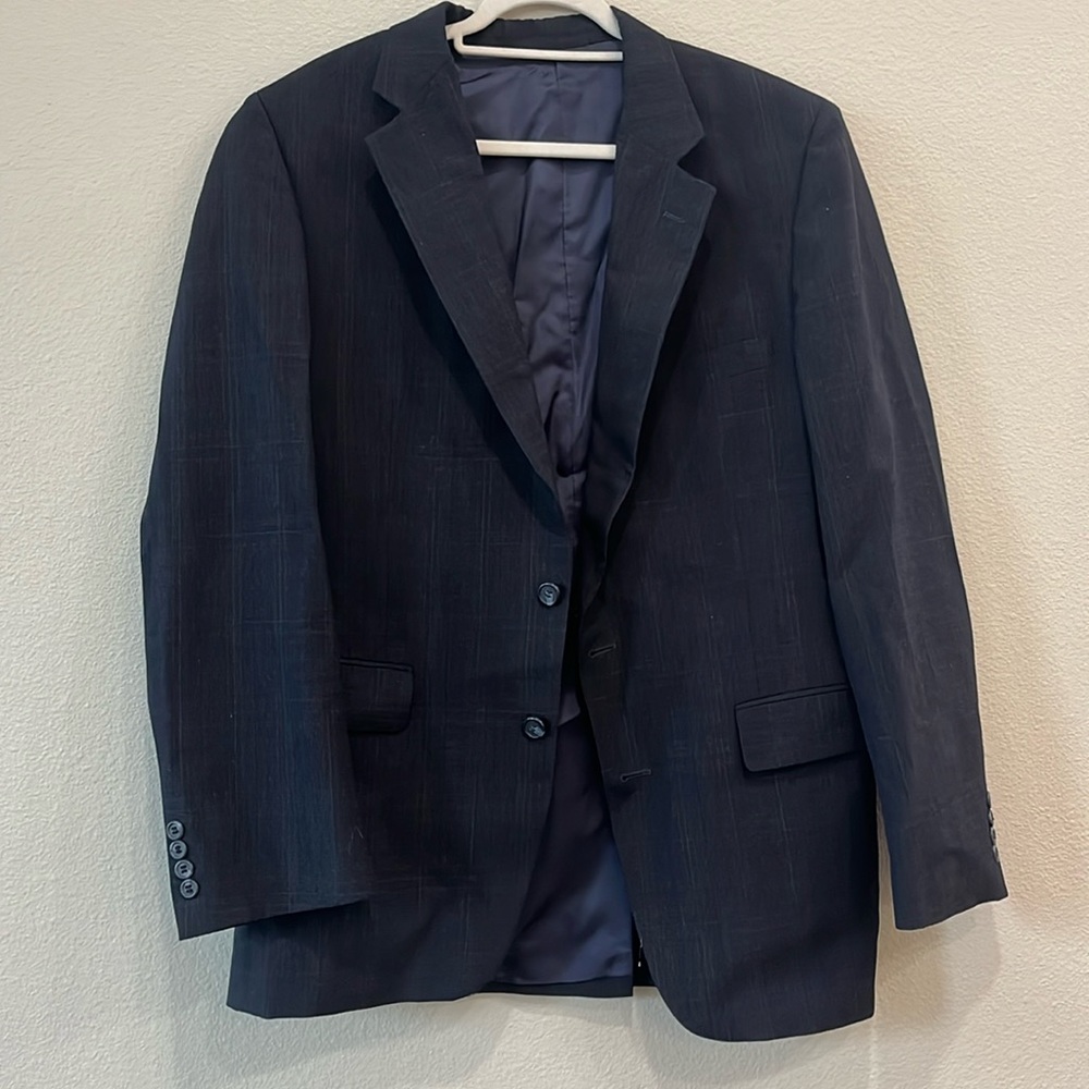 Men’s sports jacket, 41L, navy with light stripes. Excellent condition